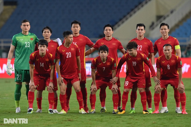 Đội tuyển Việt Nam chính thức tụt xuống hạng 95 thế giới - 1