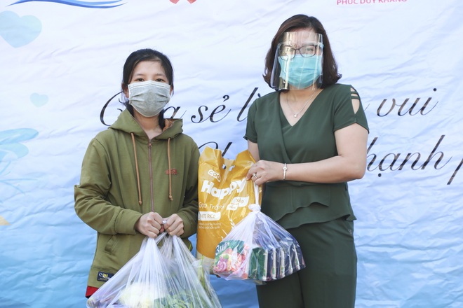 Hàng nghìn sinh viên mắc kẹt ở tâm dịch TPHCM được hỗ trợ thế nào? - 4 Hàng nghìn sinh viên mắc kẹt ở tâm dịch TPHCM được hỗ trợ thế nào? - 4