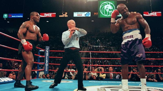 ตำนานมวย Evander Holyfield ยืนยันการกลับมาสู่สังเวียน - 3 ตำนานมวย Evander Holyfield ยืนยันการกลับมาสู่สังเวียน - 3