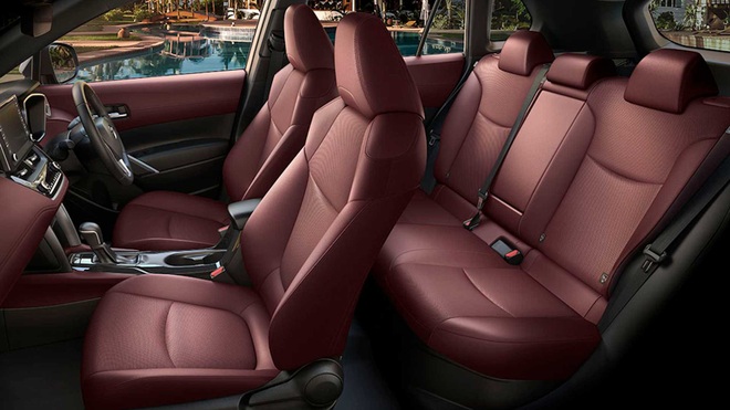 Toyota Corolla Cross có bản thể thao, bán giới hạn 250 chiếc tại Thái Lan - 3 Toyota Corolla Cross có bản thể thao, bán giới hạn 250 chiếc tại Thái Lan - 3