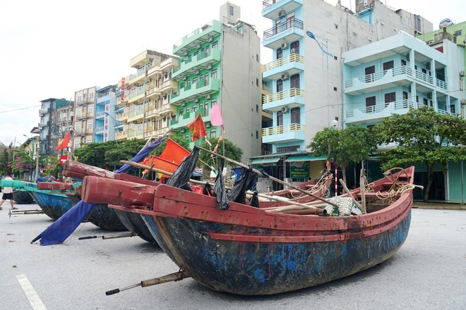 Các địa phương miền Trung hối hả chạy bão số 5 - 4