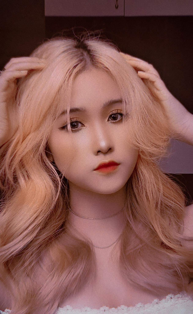 Bảo Linh: Tôi muốn được là chính mình, chứ không phải hotgirl - 1 Bảo Linh: Tôi muốn được là chính mình, chứ không phải hotgirl - 1