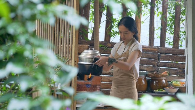 The simple life of ten thousand people dreams of a girl who builds a wooden house and grows vegetables in Da Lat - 7