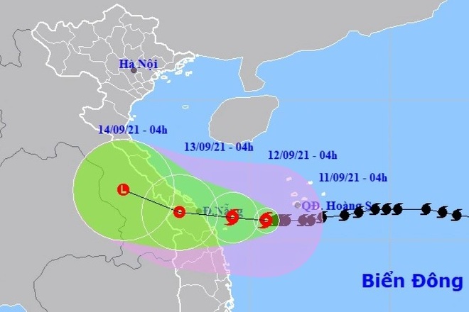 Bão số 5 đang tiến vào đất liền các tỉnh Quảng Trị - Quảng Nam - 1