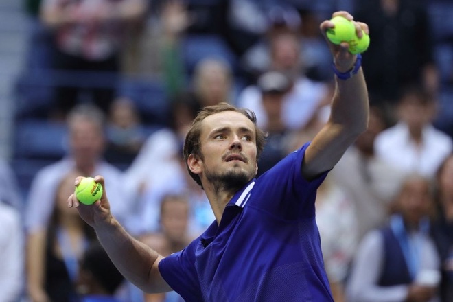 Hạ gục Auger-Aliassime, Medvedev lần thứ hai dự chung kết US Open - 1 Hạ gục Auger-Aliassime, Medvedev lần thứ hai dự chung kết US Open - 1