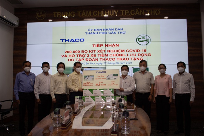 THACO tặng máy thở và 2 triệu kit test nhanh Covid-19 - 3 THACO tặng máy thở và 2 triệu kit test nhanh Covid-19 - 3