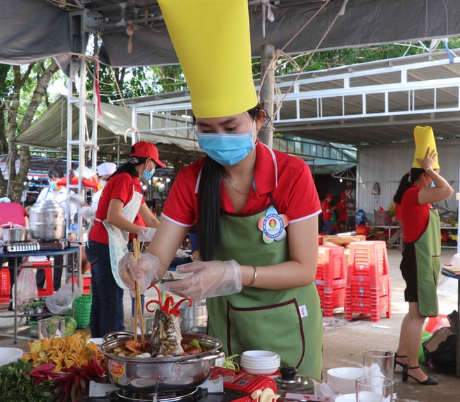 Bí quyết tạo nên đặc sản lẩu mắm rừng U Minh - 4