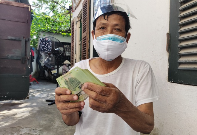 Xóm chạy thận bên đường tàu được bạn đọc giúp đỡ hơn 147 triệu đồng - 3 Xóm chạy thận bên đường tàu được bạn đọc giúp đỡ hơn 147 triệu đồng - 3