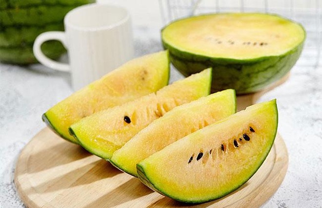 Khởi nghiệp ở tuổi 50, người phụ nữ kiếm tiền tỷ/năm nhờ loại dưa treo - 1 Khởi nghiệp ở tuổi 50, người phụ nữ kiếm tiền tỷ/năm nhờ loại dưa treo - 1