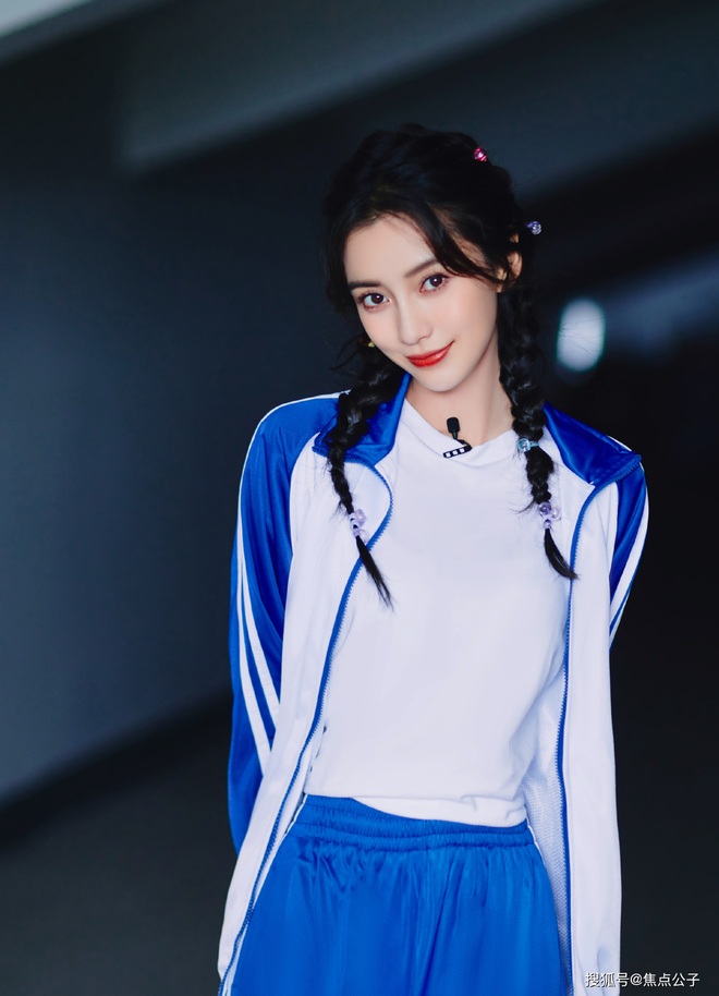 Hôn nhân nguội lạnh của Angelababy và Huỳnh Hiểu Minh - 7 Hôn nhân nguội lạnh của Angelababy và Huỳnh Hiểu Minh - 7