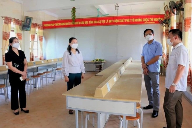 Hà Tĩnh làm gì khi quyết định cho học sinh trở lại trường? - 1 Hà Tĩnh làm gì khi quyết định cho học sinh trở lại trường? - 1