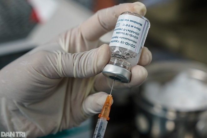 Bộ Y tế đề nghị TPHCM điều tra việc tiêm vaccine Covid-19 thu phí - 1