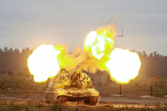 Dàn vũ khí Nga khạc lửa trong cuộc tập trận khiến NATO nóng mặt - 12