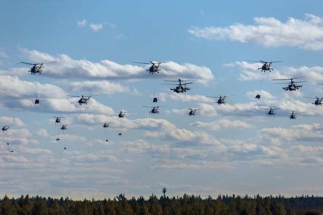 Dàn vũ khí Nga khạc lửa trong cuộc tập trận khiến NATO nóng mặt - 15