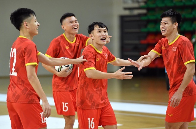 HLV Phạm Minh Giang: Đội tuyển futsal Việt Nam phải thắng Panama - 3