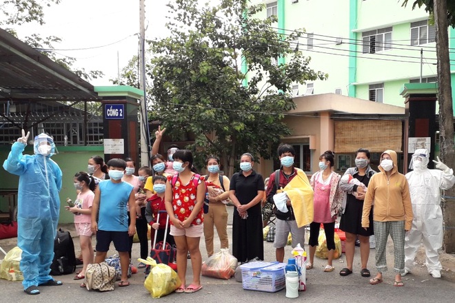 Bình Dương: 6 xã, phường đầu tiên ở điểm nóng Tân Uyên thành vùng xanh - 2