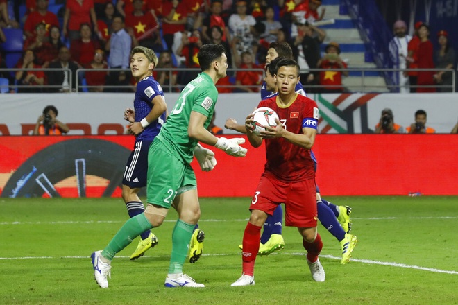 FIFA xử Văn Lâm thắng trong vụ kiện với Muangthong United - 2 FIFA xử Văn Lâm thắng trong vụ kiện với Muangthong United - 2