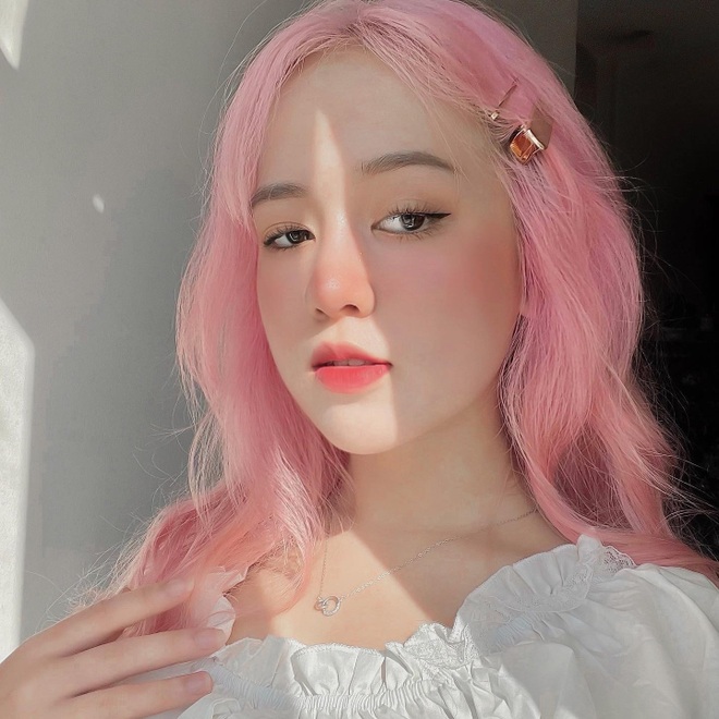 Hot girl xứ Huế cao 1m58 chia sẻ bí quyết chọn đồ, chụp ảnh cho bạn nữ - 11 Hot girl xứ Huế cao 1m58 chia sẻ bí quyết chọn đồ, chụp ảnh cho bạn nữ - 11