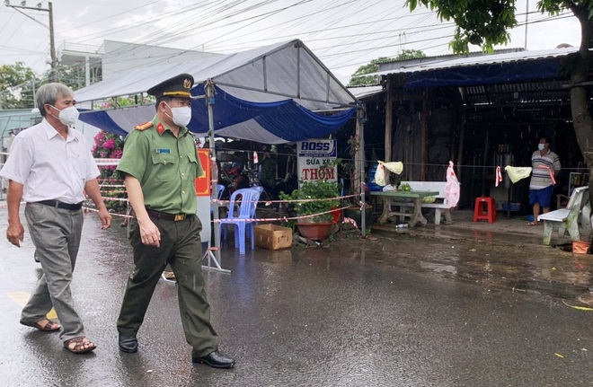 Hai huyện ở An Giang chống dịch ra sao sau khi bị Thủ tướng điểm danh? - 2 Hai huyện ở An Giang chống dịch ra sao sau khi bị Thủ tướng điểm danh? - 2
