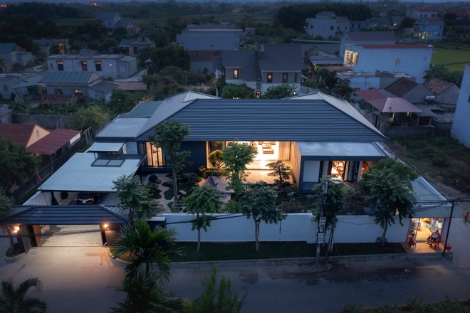 Ngắm ngôi nhà nằm giữa vườn xanh, luôn mát mẻ của gia đình ở Quảng Bình - 8 Ngắm ngôi nhà nằm giữa vườn xanh, luôn mát mẻ của gia đình ở Quảng Bình - 8