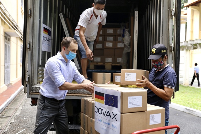 Đức hỗ trợ hơn 850.000 liều vắc xin cho Việt Nam qua cơ chế COVAX - 1