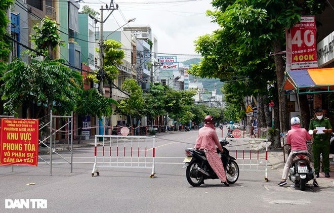 Bình Định xuất hiện nhiều ổ dịch khó lường - 2 Bình Định xuất hiện nhiều ổ dịch khó lường - 2
