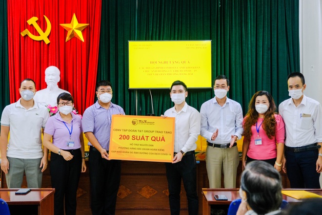 TT Group trao 3.000 suất quà cho người dân Hà Nội gặp khó khăn do Covid-19 - 1