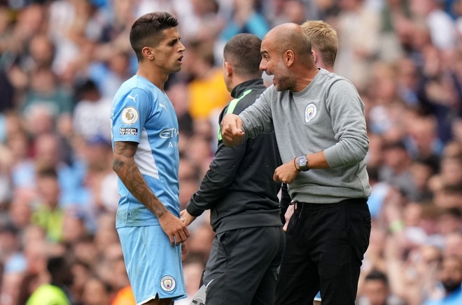 Man City gây thất vọng, HLV Guardiola nói điều bất ngờ - 2 Man City gây thất vọng, HLV Guardiola nói điều bất ngờ - 2