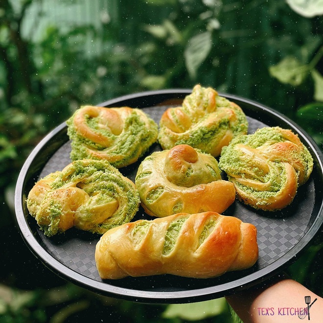 Chàng trai Gia Lai trổ tài làm đầu bếp với loạt món bánh ngon mùa dịch - 13 Chàng trai Gia Lai trổ tài làm đầu bếp với loạt món bánh ngon mùa dịch - 13