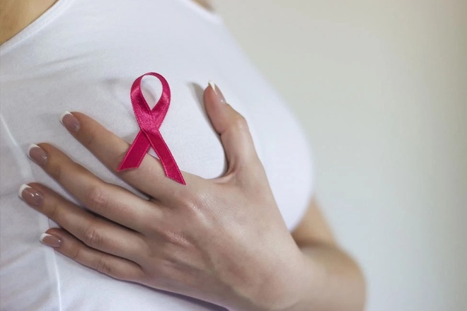 Ăn không đủ i-ốt có thể làm tăng nguy cơ mắc ung thư vú ở phụ nữ - 1