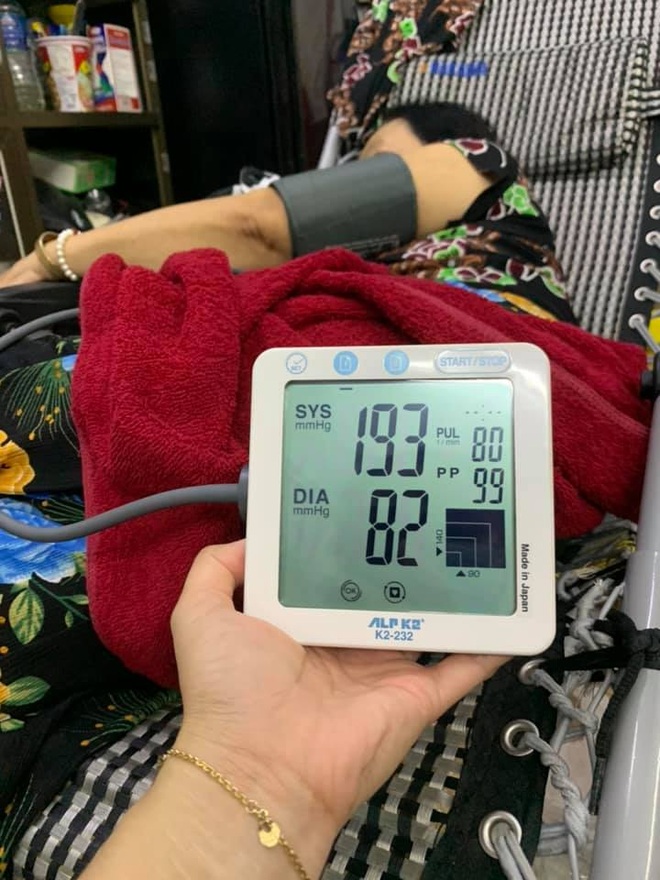 F0 ở TPHCM kể chuyện giành lại mẹ già từ tay Covid-19 - 3 F0 ở TPHCM kể chuyện giành lại mẹ già từ tay Covid-19 - 3