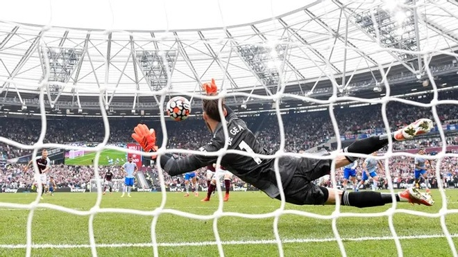 De Gea tiết lộ bí quyết cản phá phạt đền giúp Man Utd thắng West Ham - 4 De Gea tiết lộ bí quyết cản phá phạt đền giúp Man Utd thắng West Ham - 4