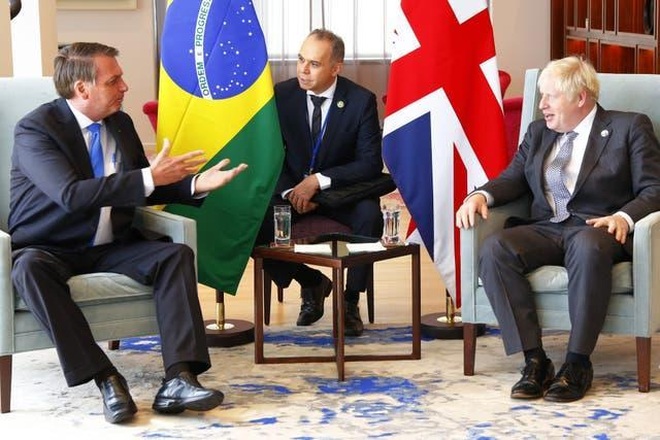 Thủ tướng Anh giục Tổng thống Brazil tiêm vắc xin Covid-19 - 1 Thủ tướng Anh giục Tổng thống Brazil tiêm vắc xin Covid-19 - 1