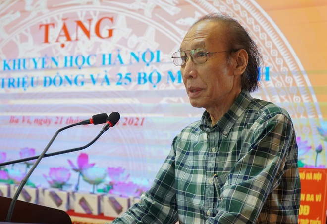 Trao tặng 300 triệu đồng giúp học sinh nghèo bị ảnh hưởng bởi dịch Covid-19 - 1 Trao tặng 300 triệu đồng giúp học sinh nghèo bị ảnh hưởng bởi dịch Covid-19 - 1