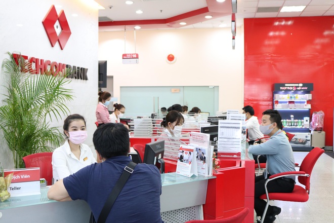 Techcombank: 28 năm kiến tạo thành công từ sự thấu hiểu khách hàng - 2 Techcombank: 28 năm kiến tạo thành công từ sự thấu hiểu khách hàng - 2