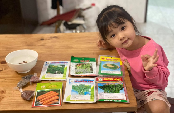 Vườn rau nghĩa tình giúp bà con TPHCM mùa dịch của mẹ đảm ở Lâm Đồng - 4 Vườn rau nghĩa tình giúp bà con TPHCM mùa dịch của mẹ đảm ở Lâm Đồng - 4