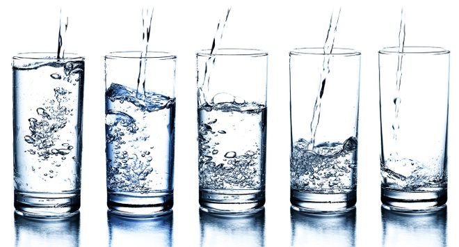 Cách chọn cốc uống nước để không uống hóa chất độc hại vào người  Tin tức  Online