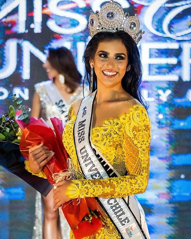 Hết thi Hoa hậu Thế giới, Trái đất, người đẹp Chile lại thi Hoa hậu Hoàn vũ - 1