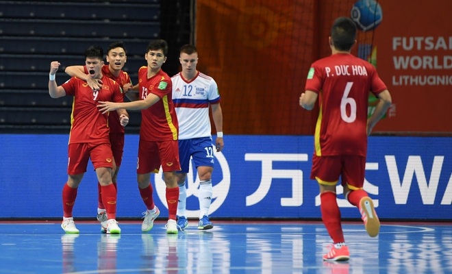 Futsal Việt Nam nhận mưa lời khen từ cổ động viên Đông Nam Á - 2