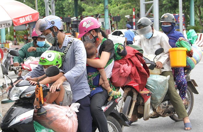 Cuộc di cư lao động lịch sử: Cơ hội nào cho người chạy dịch, về quê? - 1