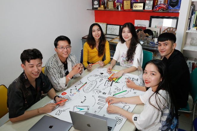 Học Cử nhân Quản trị kinh doanh ĐH Mở Malaysia - Du học tại chỗ, tự tin hội nhập - 1 Học Cử nhân Quản trị kinh doanh ĐH Mở Malaysia - Du học tại chỗ, tự tin hội nhập - 1
