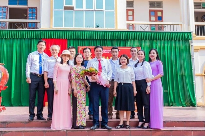Kỳ tích về 2 lớp học miền núi có 100% học sinh đỗ đại học điểm cao - 2 Kỳ tích về 2 lớp học miền núi có 100% học sinh đỗ đại học điểm cao - 2
