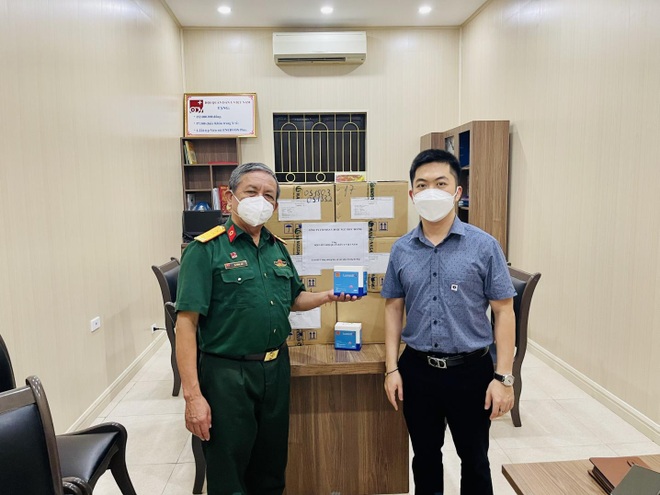 Ngũ Phúc Đường tặng sản phẩm Lumedi-V hỗ trợ mùa dịch - 5 Ngũ Phúc Đường tặng sản phẩm Lumedi-V hỗ trợ mùa dịch - 5