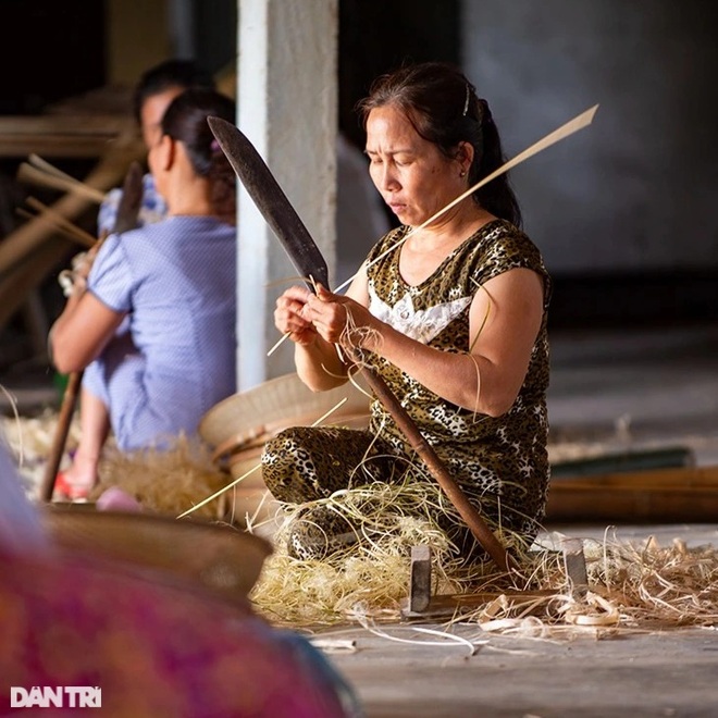 Độc đáo nghề đan tre lồ ô nổi danh xứ Huế  - 2