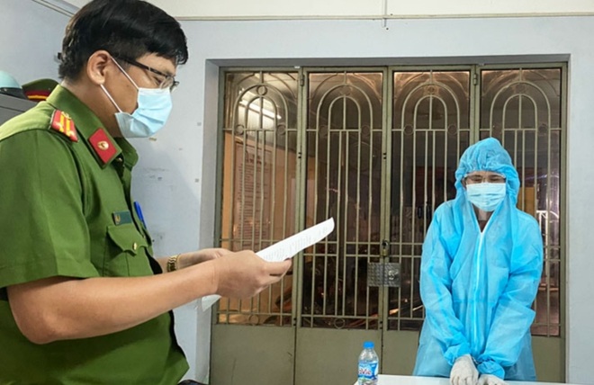 Nghi án nghịch tử sát hại cha ruột vì... cha rửa tay trong thùng nước - 1 Nghi án nghịch tử sát hại cha ruột vì... cha rửa tay trong thùng nước - 1