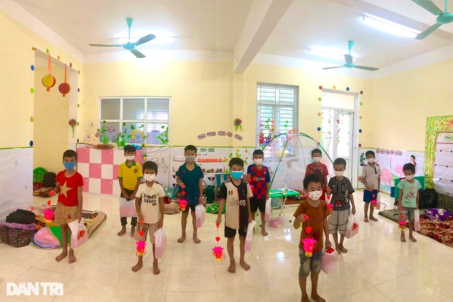 Hai cô giáo vùng cao tình nguyện đi cách ly tập trung cùng học sinh - 7 Hai cô giáo vùng cao tình nguyện đi cách ly tập trung cùng học sinh - 7