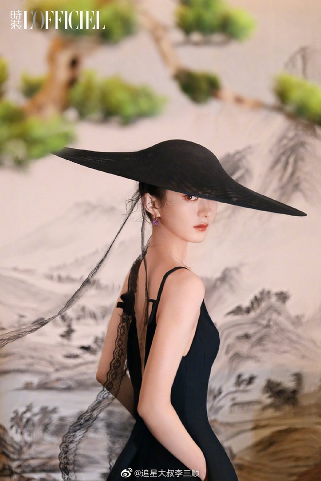Con người thật của Triệu Lệ Dĩnh qua chia sẻ từ đồng nghiệp - 3 Con người thật của Triệu Lệ Dĩnh qua chia sẻ từ đồng nghiệp - 3