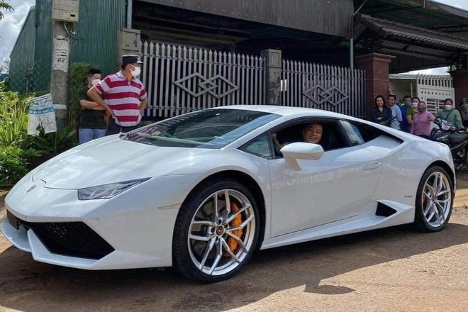 Xe Lamborghini 3 _ Đắk Lắk _CTV.jpeg