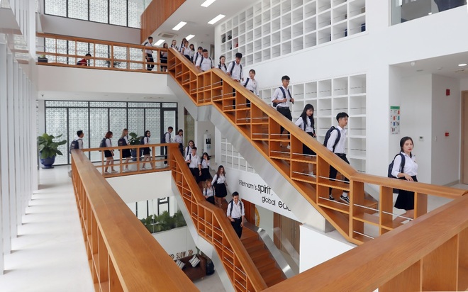 Bồi dưỡng năng lực tranh tụng quốc tế cho sinh viên luật tại SIU - 3 Bồi dưỡng năng lực tranh tụng quốc tế cho sinh viên luật tại SIU - 3