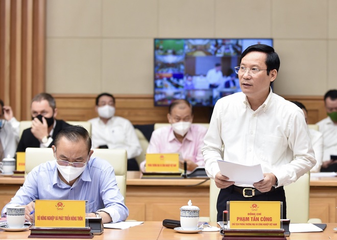 Thủ tướng: Không vì khó khăn mà chúng ta bi quan, hoang mang, lo sợ - 4 Thủ tướng: Không vì khó khăn mà chúng ta bi quan, hoang mang, lo sợ - 4